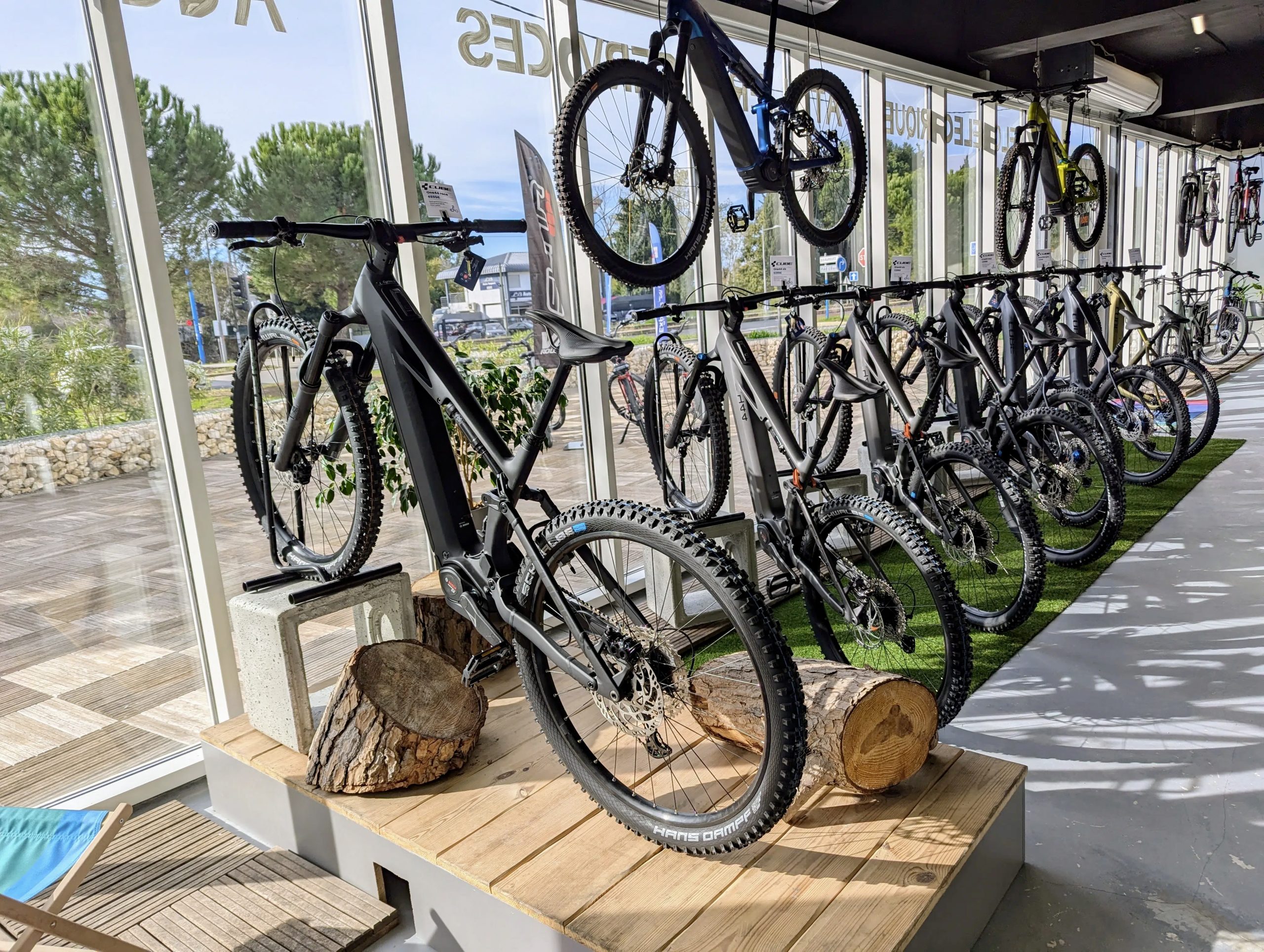 magasin-cycles-sh-4 boutique de cycles électriques Montpellier