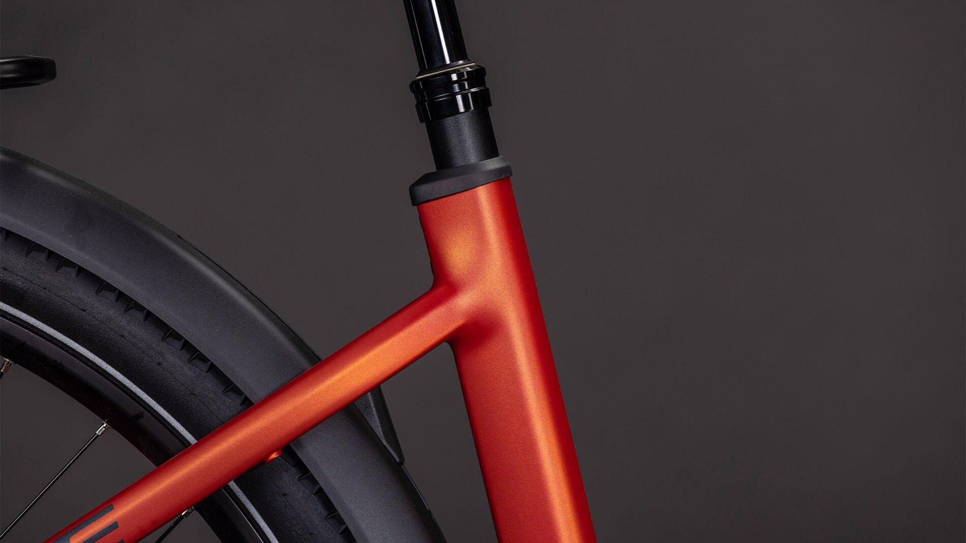 vtc électrique cube nuride hybrid pro 600 selle