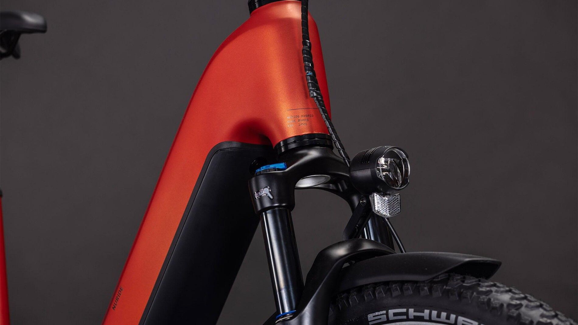 vtc électrique cube nuride hybrid pro 600 fourche