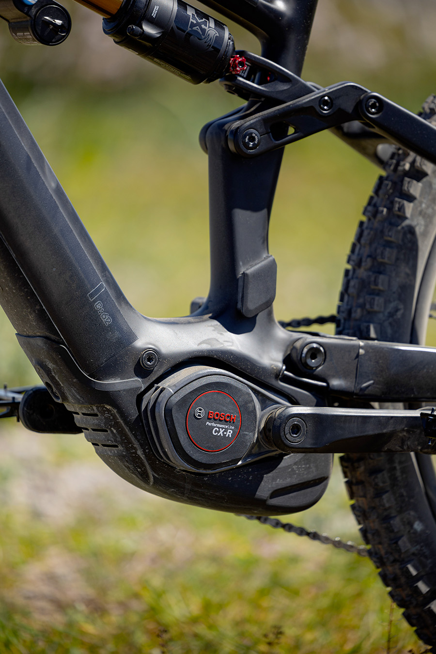 moteur pédalier bosch CX-R avis vtt electrique cube AMS hybrid 177 action team