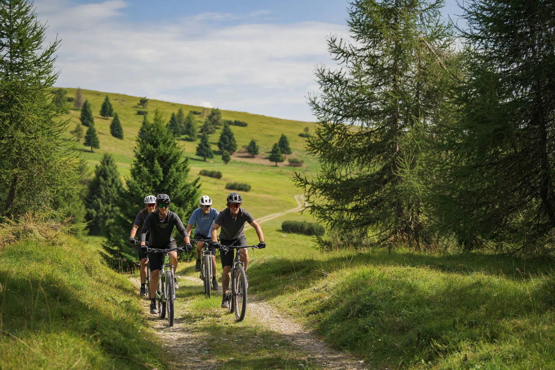 ctc et vtt électrique dans la montagne