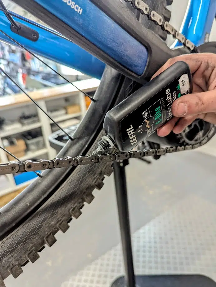 entretien chaîne de vélo électrique