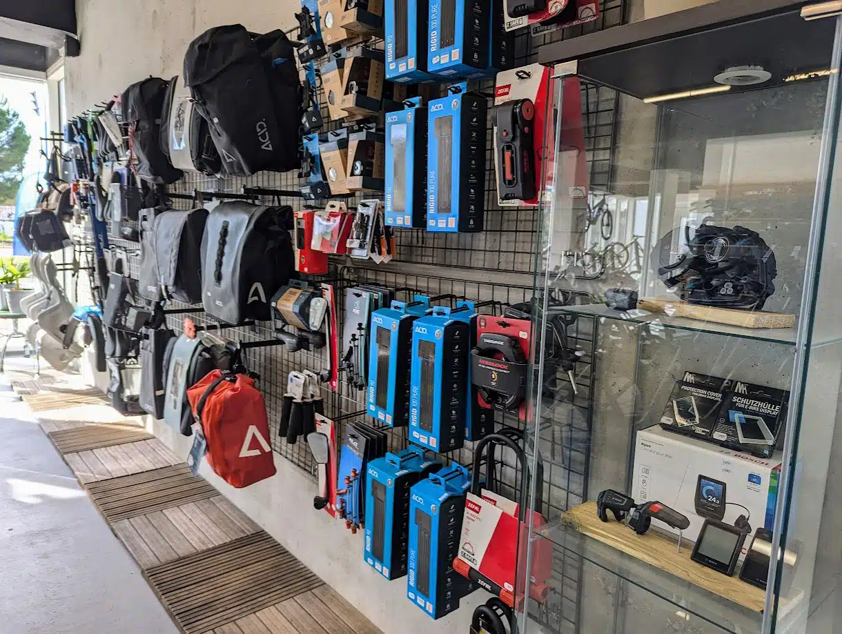 magasin de vélos à assistance électrique