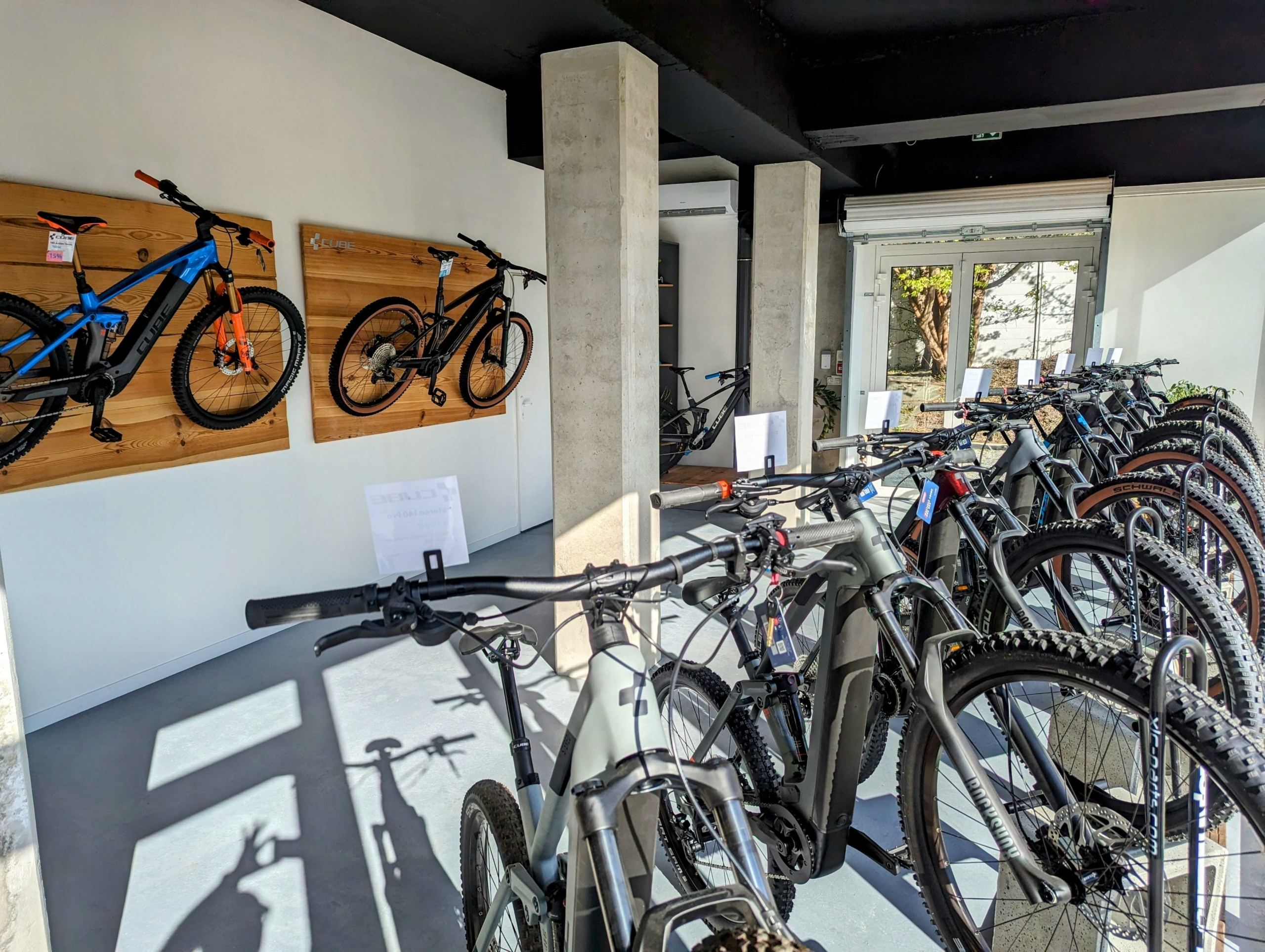 expo-velo-2- Magasin de vélos expert du vélo VAE à Montpellier
