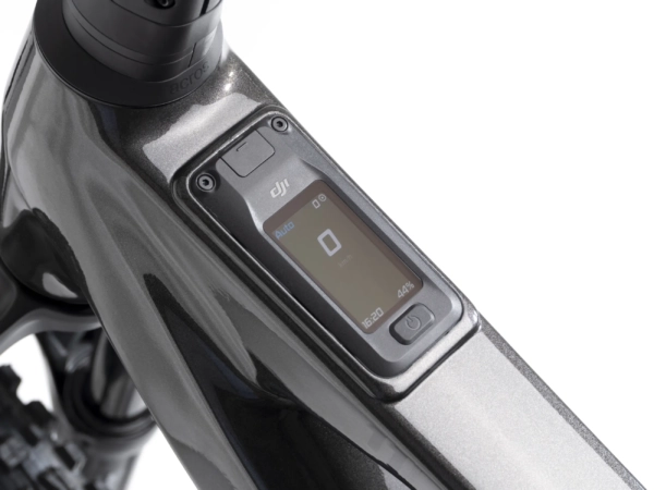 écran avinox sur vtt electrique crussis one full 11.11